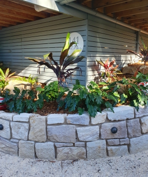 curved stone garden wall